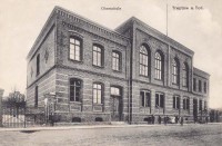 /album/strassen-und-platze/rote-schule-1909-noch-ohne-sporthalle-web-jpg/